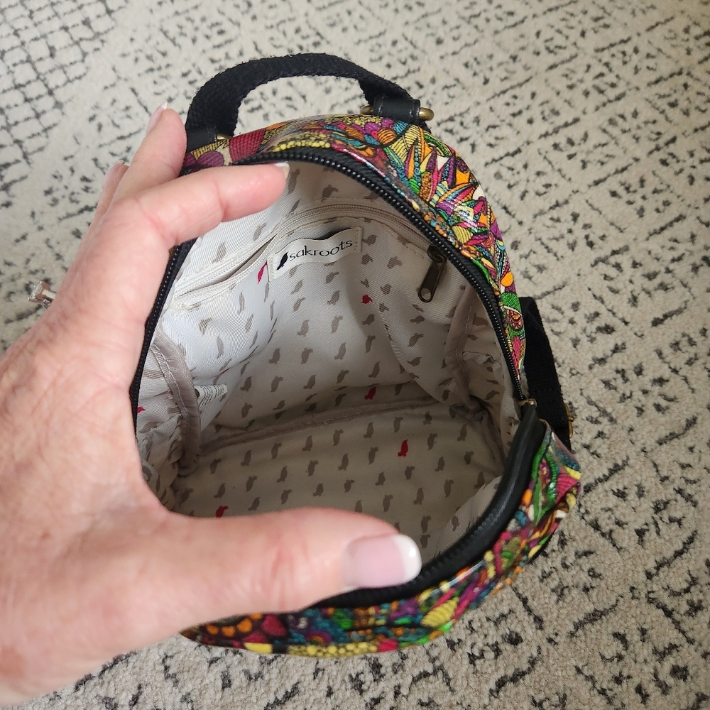 Sakroots Mini Crossbody Backpack Rainbow Spirit Desert Waterproof Handbag NWOT - Picture 8 of 12